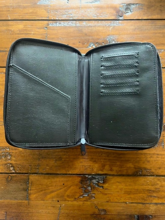 Samsonite Black Travel Wallet - Picture 4 of 6
